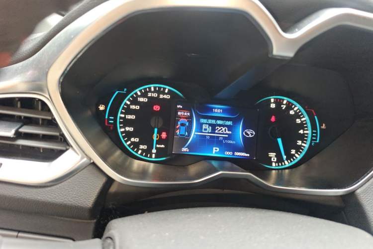 Used Soueast DX7 2017 1.5T Automatic Luxury Model Instrument Cluster