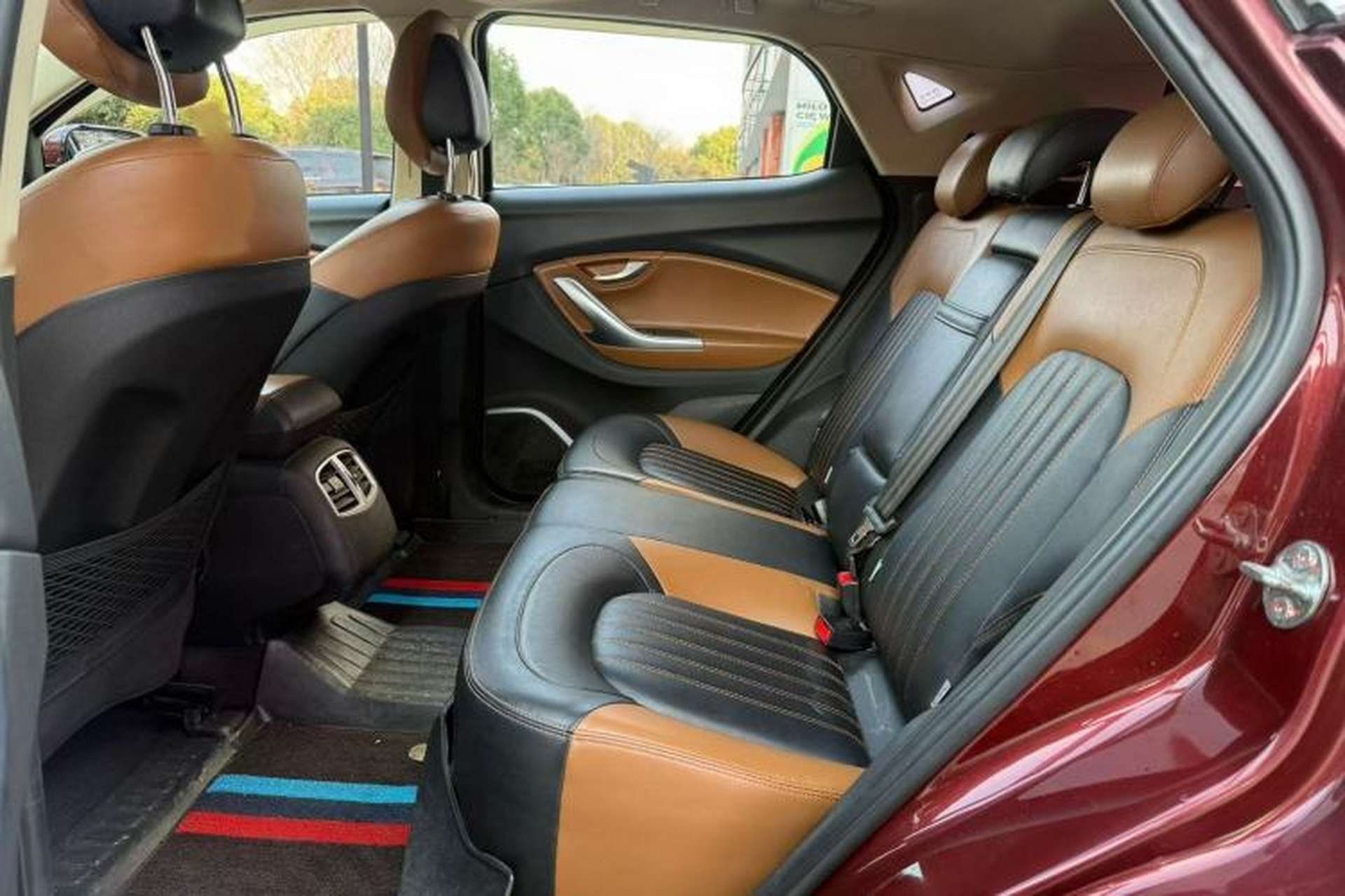 Used Soueast DX7 2017 1.5T Automatic Glory Edition Interior 4