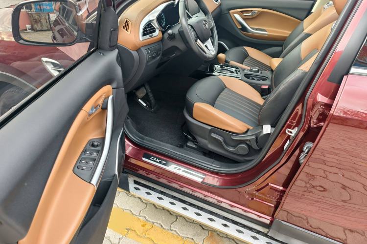Used Soueast DX7 2017 1.5T Automatic Glory Edition Left Front Seat