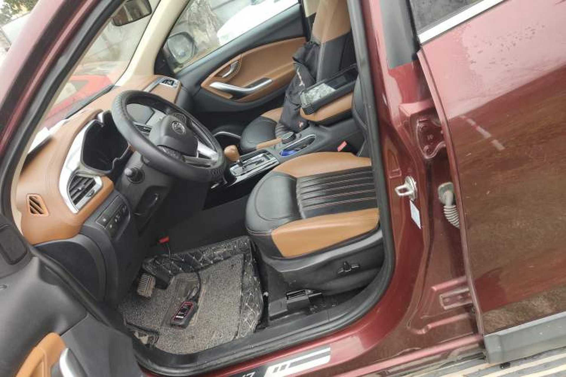Used Soueast DX7 2017 1.5T Automatic Luxury Model Left Front Seat