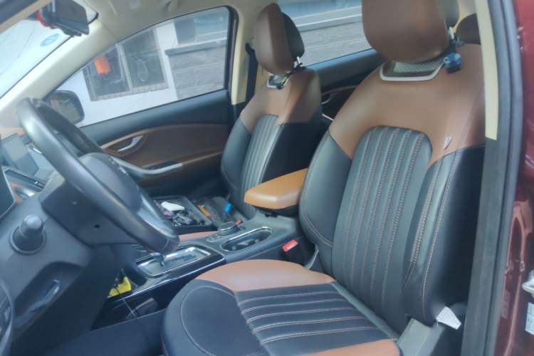 Used Soueast DX7 2017 1.5T Automatic Luxury Model Left Front Seat
