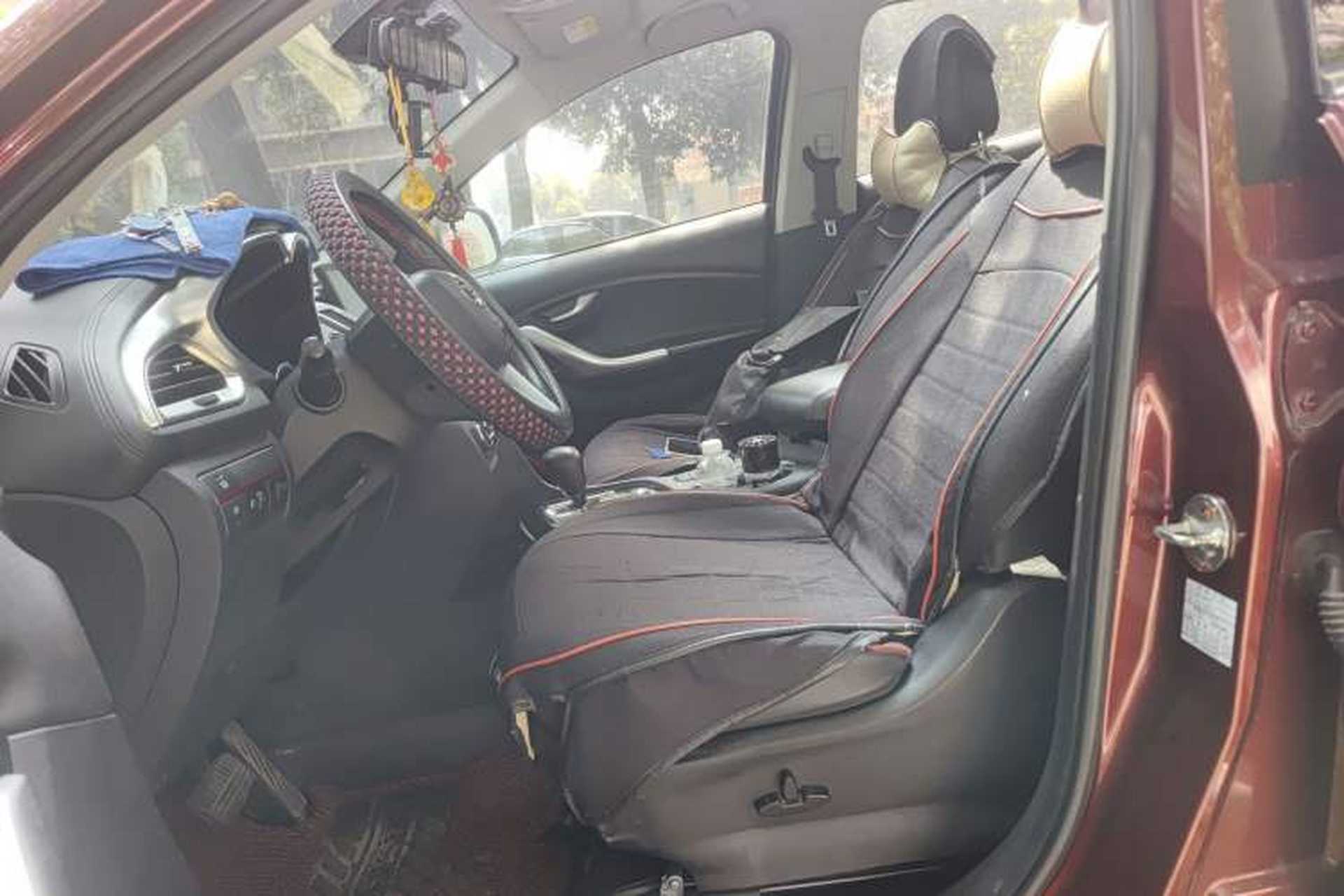 Used Soueast DX7 2017 1.5T Automatic Luxury Model Left Front Seat