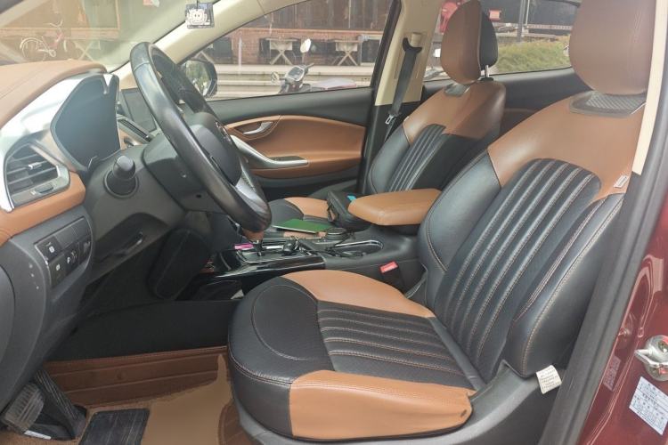 Used Soueast DX7 2017 1.5T Automatic Luxury Model Left Front Seat