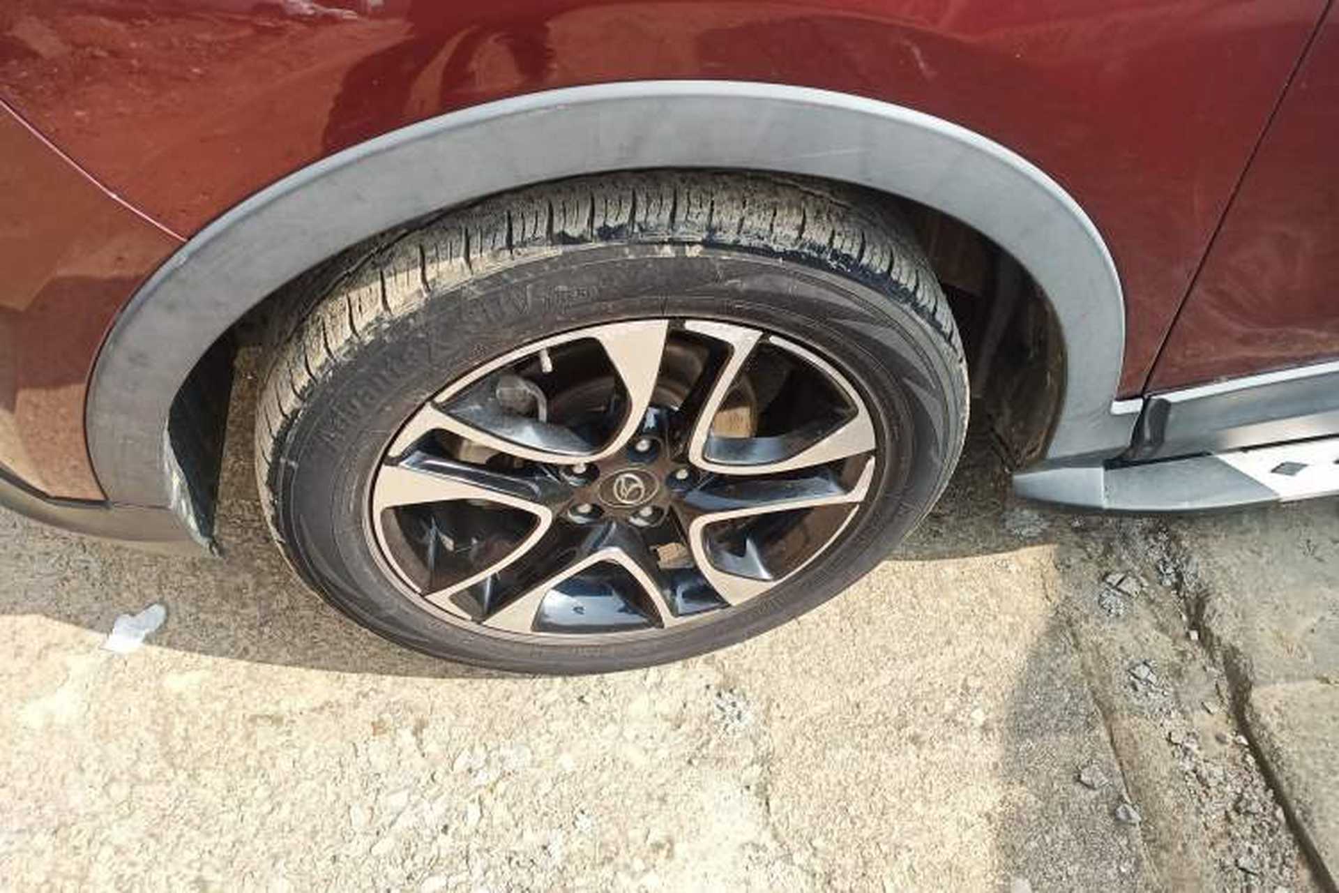 Used Soueast DX7 2017 1.5T Automatic Luxury Model Left Front Wheel Hub