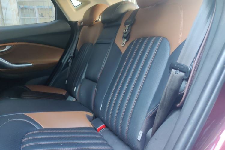 Used Soueast DX7 2017 1.5T Automatic Luxury Model Left Rear Seat