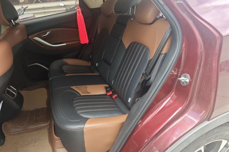 Used Soueast DX7 2017 1.5T Automatic Luxury Model Left Rear Seat