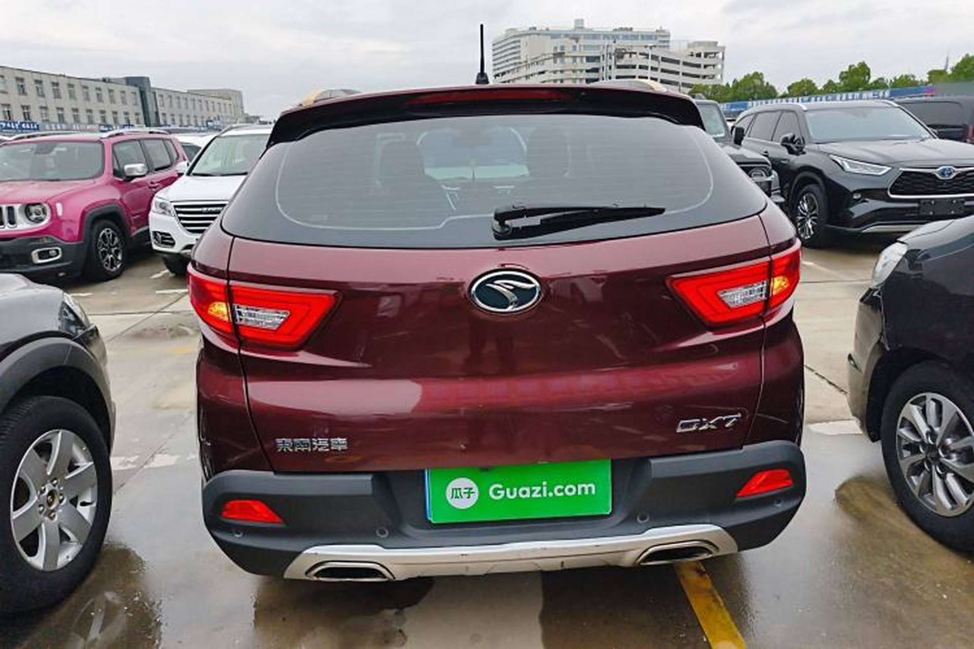 Used Soueast DX7 2017 1.5T Automatic Glory Edition Rear