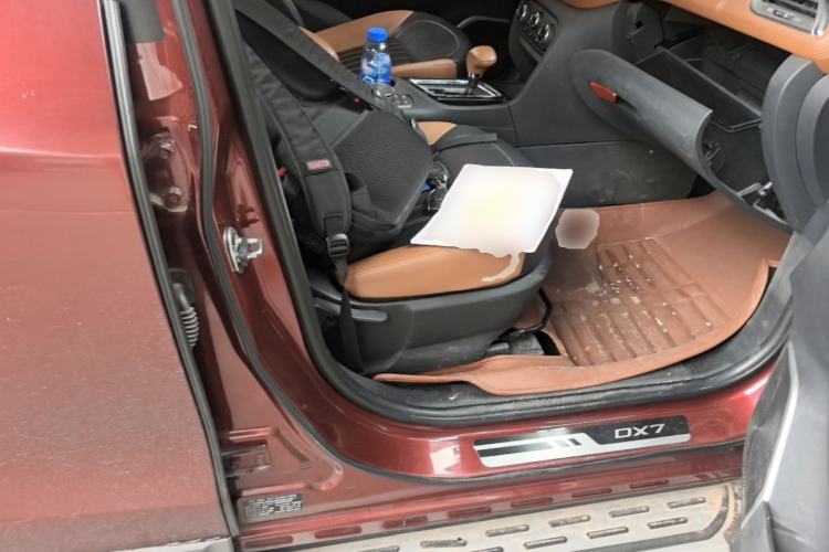 Used Soueast DX7 2017 1.5T Automatic Glory Edition Right Front Seat