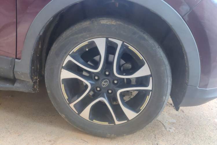 Used Soueast DX7 2017 1.5T Automatic Luxury Model Right Front Wheel Hub