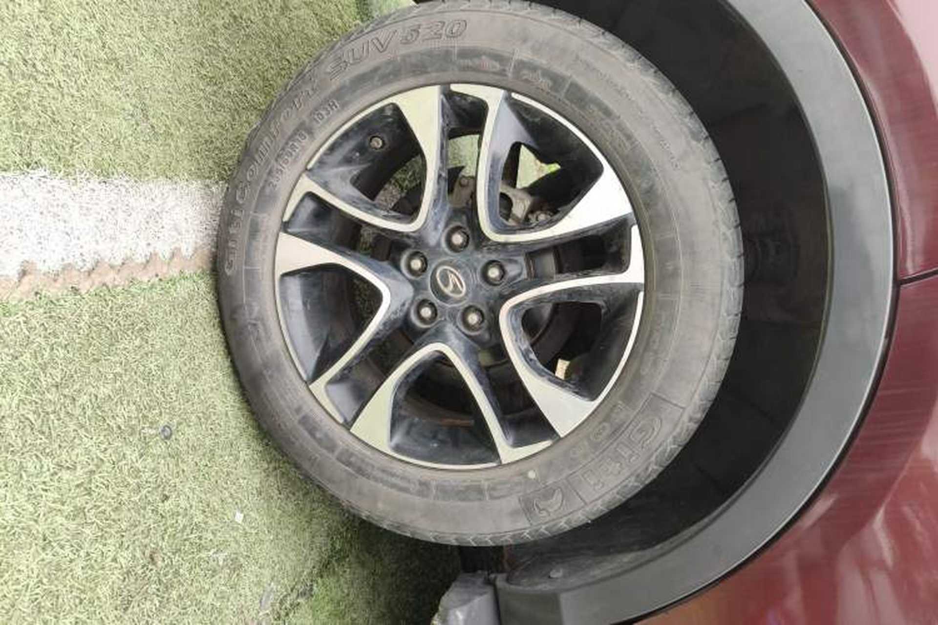 Used Soueast DX7 2017 1.5T Automatic Luxury Model Right Rear Wheel Hub