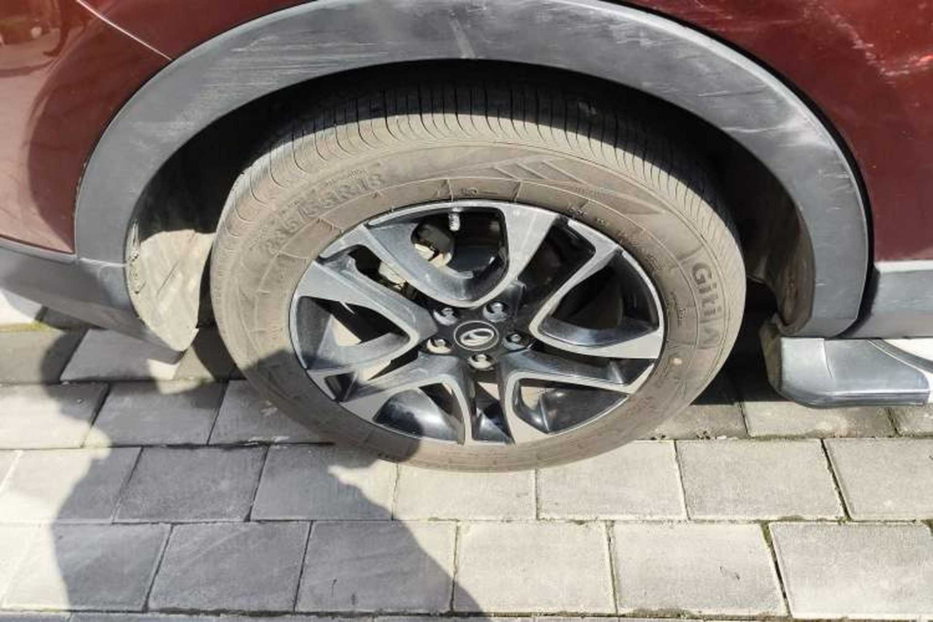 Used Soueast DX7 2017 1.5T Manual Triumph Edition Right Rear Wheel Hub