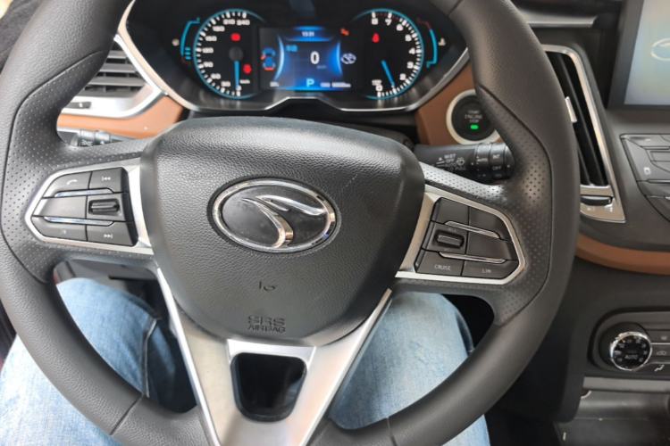 Used Soueast DX7 2017 1.5T Automatic Glory Edition Steering Wheel