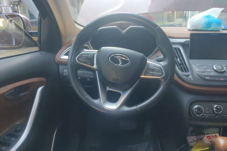 Used Soueast DX7 2017 1.5T Automatic Luxury Model Steering Wheel