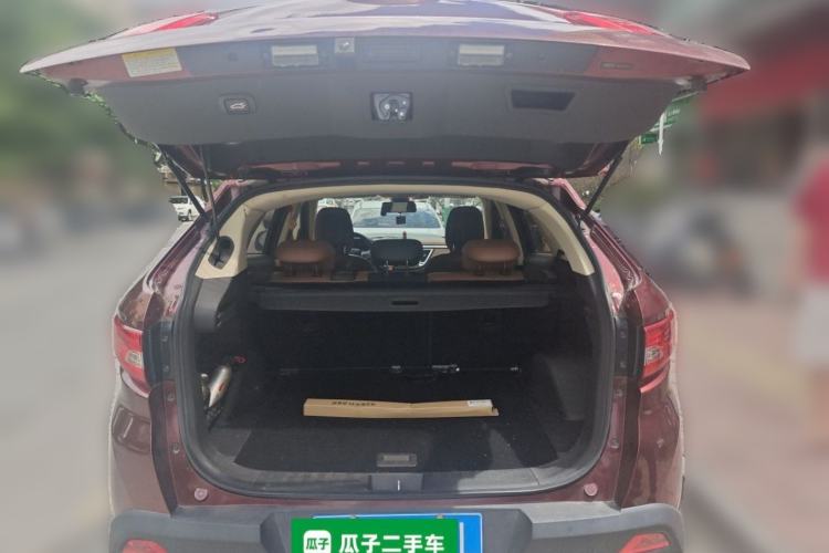Used Soueast DX7 2017 1.5T Automatic Luxury Model Trunk