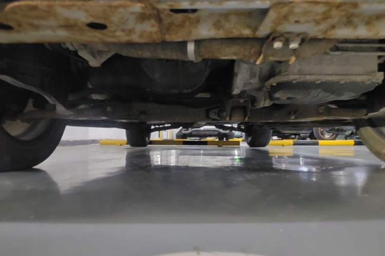 Used Soueast DX7 2017 1.5T Automatic Luxury Model Chassis Front