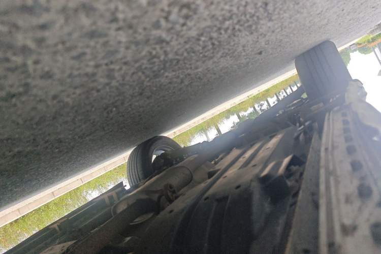 Used Soueast DX7 2017 1.5T Manual Triumph Edition Chassis Front Right