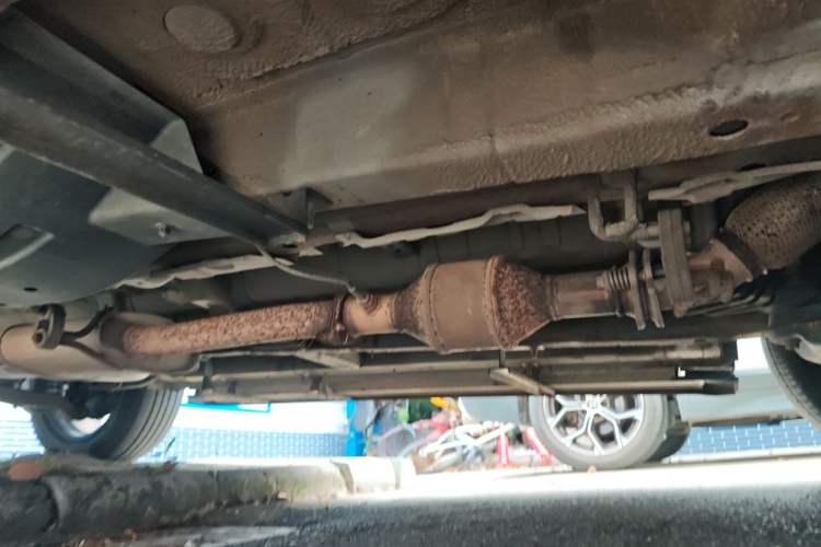 Used Soueast DX7 2017 1.5T Automatic Luxury Model Chassis Rear Left