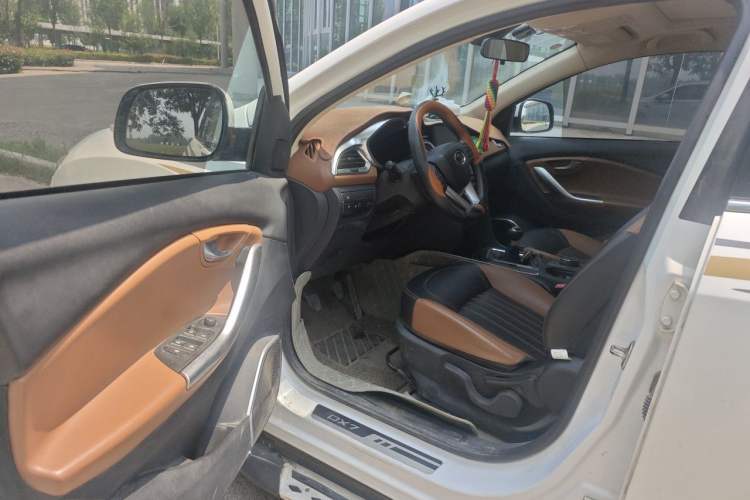 Used Soueast DX7 2017 1.5T Manual Triumph Edition Driver Seat