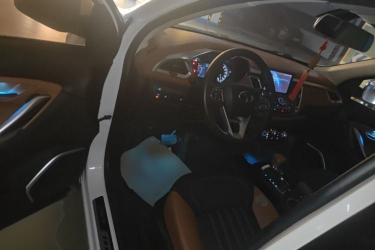 Used Soueast DX7 2017 1.5T Automatic Luxury Model Driver Seat