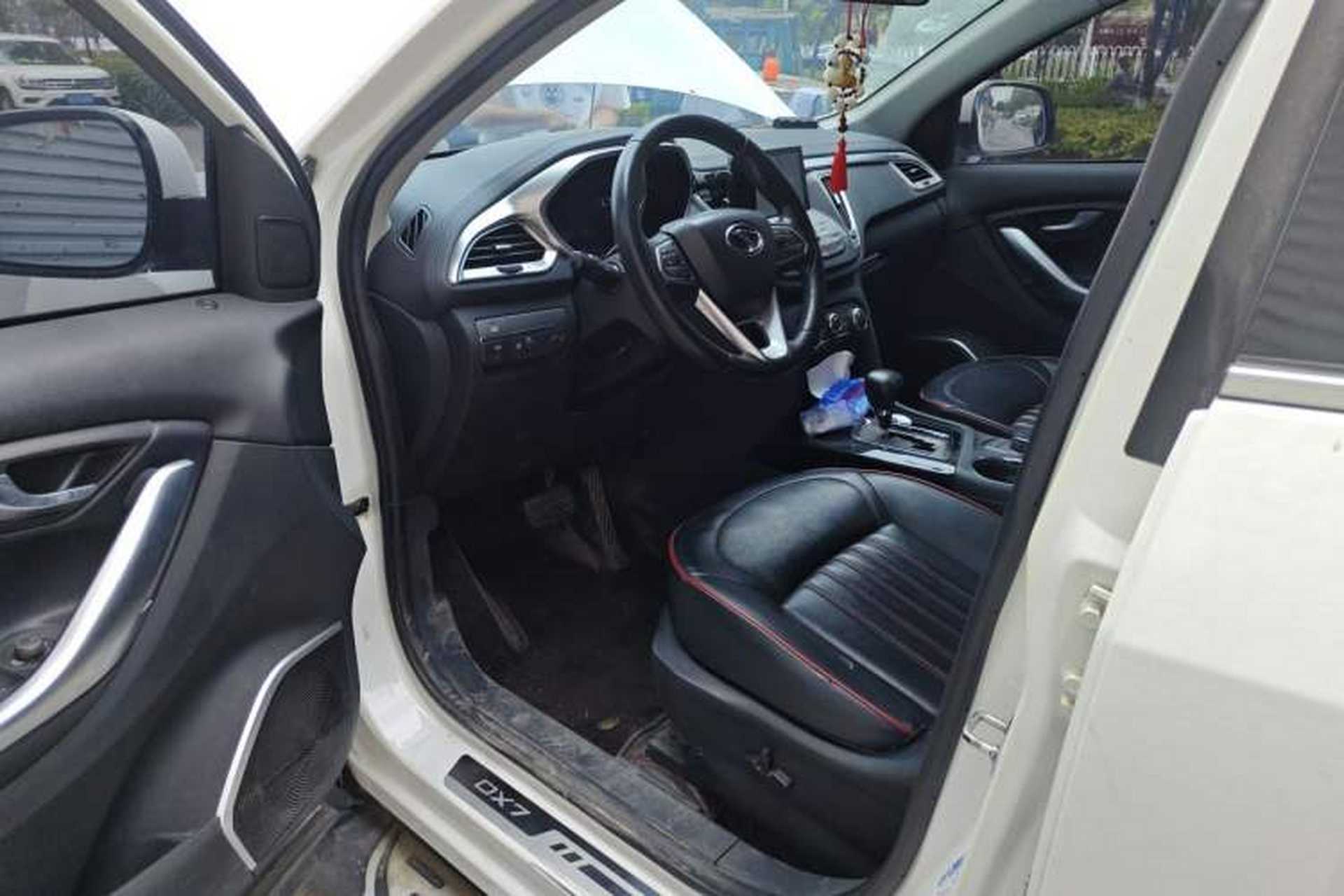 Used Soueast DX7 2017 1.5T Automatic Luxury Model Driver Seat
