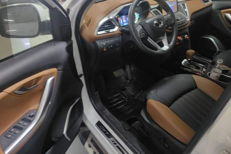 Used Soueast DX7 2017 1.5T Automatic Luxury Model Driver Seat