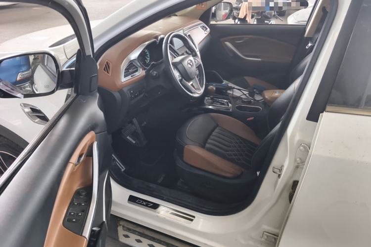 Used Soueast DX7 2017 1.5T Automatic Luxury Model Driver Seat