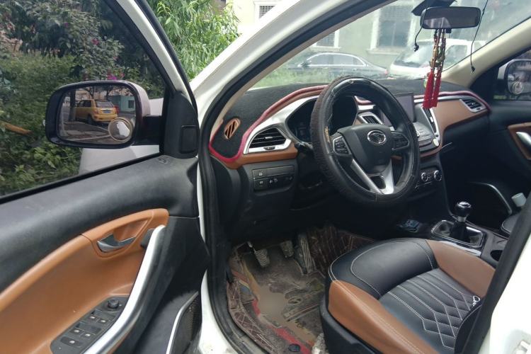 Used Soueast DX7 2017 1.5T Manual Triumph Edition Driver Seat