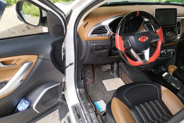 Used Soueast DX7 2017 1.5T Automatic Luxury Model Driver Seat
