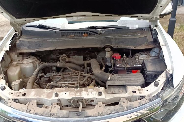 Used Soueast DX7 2017 1.5T Automatic Luxury Model Engine Bay