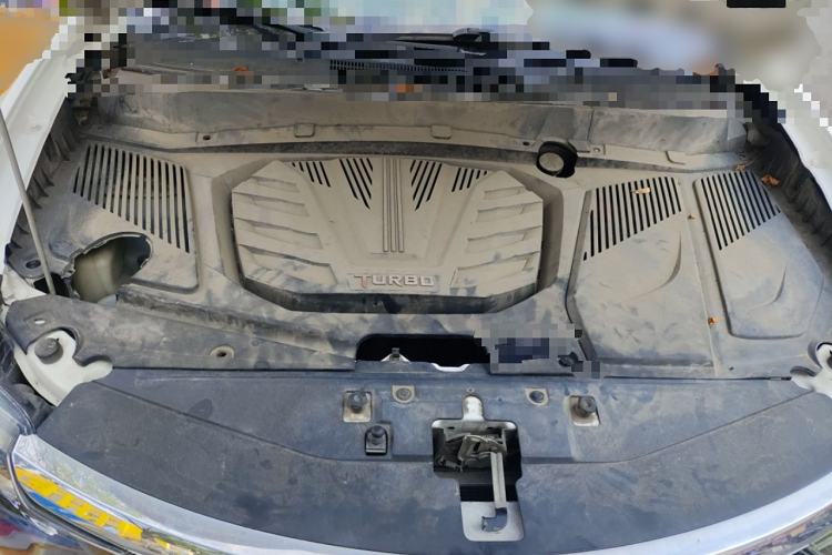 Used Soueast DX7 2017 1.5T Manual Triumph Edition Engine Bay