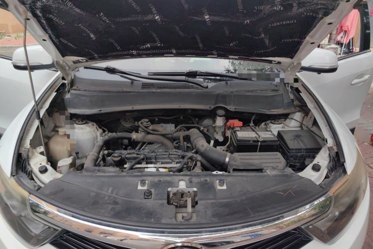 Used Soueast DX7 2017 1.5T Manual Triumph Edition Engine Bay