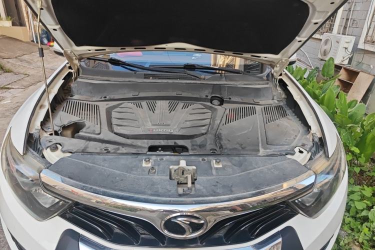 Used Soueast DX7 2017 2.0T Manual CCPC Champion Edition Engine Bay