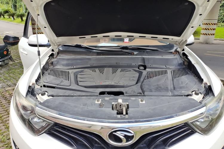 Used Soueast DX7 2017 1.5T Manual Triumph Edition Engine Bay