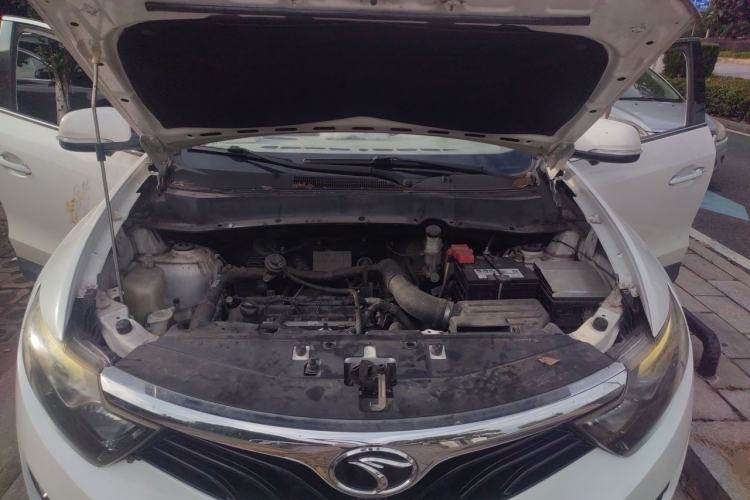 Used Soueast DX7 2017 1.5T Automatic Luxury Model Engine Bay