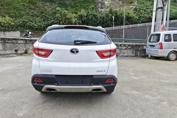Used Soueast DX7 2017 1.5T Automatic Glory Edition Exterior 5
