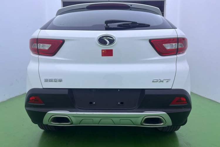 Used Soueast DX7 2017 1.5T Automatic Glory Edition Exterior 8