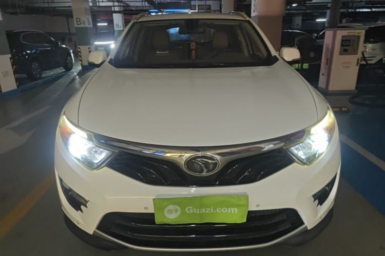 Used Soueast DX7 2017 1.5T Automatic Luxury Model Front