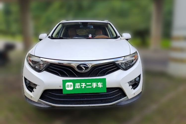 Used Soueast DX7 2017 1.5T Manual Triumph Edition Front