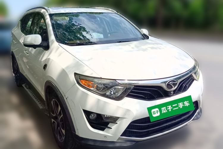 Used Soueast DX7 2017 1.5T Automatic Luxury Model Front Right 45 Deg