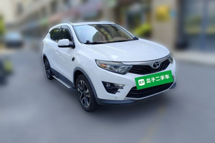 Used Soueast DX7 2017 1.5T Manual Luxury Model Front Right 45 Deg