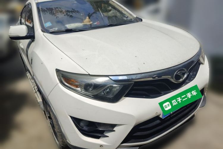 Used Soueast DX7 2017 1.5T Manual Triumph Edition Front Right 45 Deg
