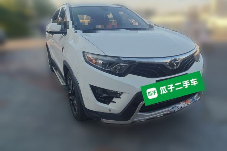 Used Soueast DX7 2017 1.5T Automatic Glory Edition Front Right 45 Deg