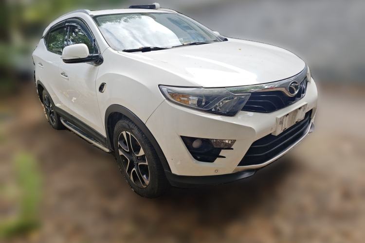 Used Soueast DX7 2017 1.5T Automatic Luxury Model Front Right 45 Deg