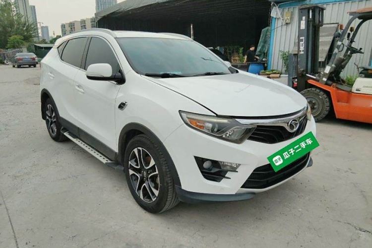 Used Soueast DX7 2017 1.5T Automatic Luxury Model Front Right 45 Deg