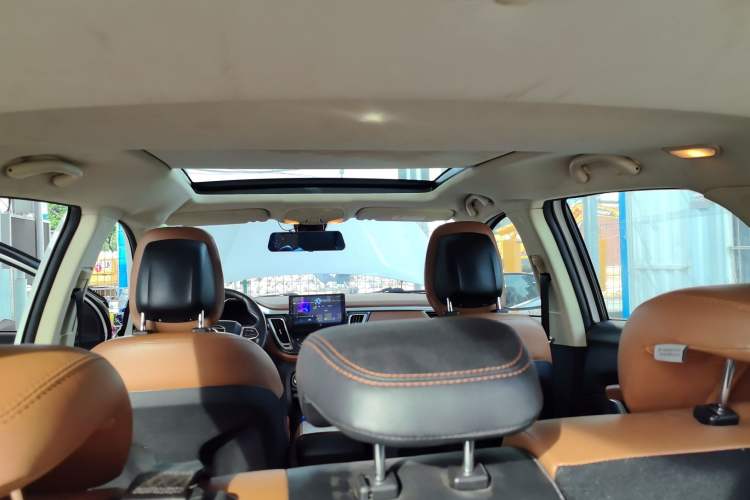 Used Soueast DX7 2017 1.5T Automatic Glory Edition Headliner