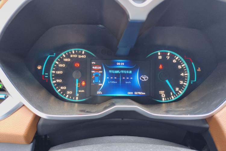 Used Soueast DX7 2017 1.5T Manual Luxury Model Instrument Cluster