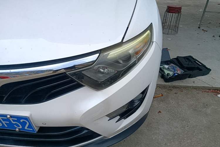 Used Soueast DX7 2017 1.5T Manual Luxury Model Left Front Headlight