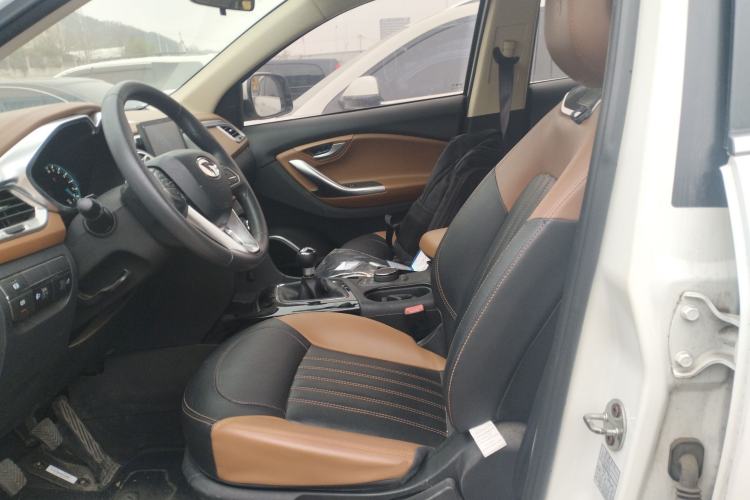 Used Soueast DX7 2017 1.5T Manual Triumph Edition Left Front Seat