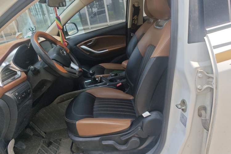 Used Soueast DX7 2017 1.5T Manual Triumph Edition Left Front Seat