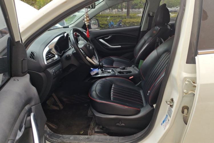 Used Soueast DX7 2017 1.5T Automatic Luxury Model Left Front Seat